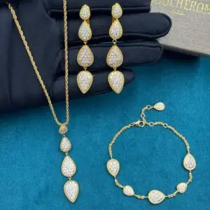 BOUCHERON