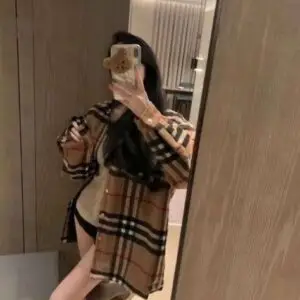 BURBERRY Authentic Jacket