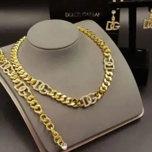 D&G