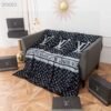 LOUSE VUITTON