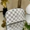 LOUSE VUITTON