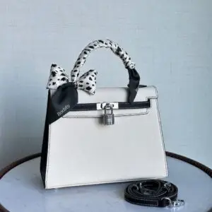Design Discount 10 Craie 18 Etoupe Epsom Leather Kelly 25CM Silver Hardware - Dubai Fashion LUX