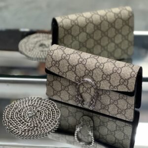 Gucci Dionysus GG Supreme Mini Bag