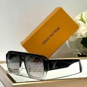 LOUIS VUITTON Clash Pilot Sunglasses